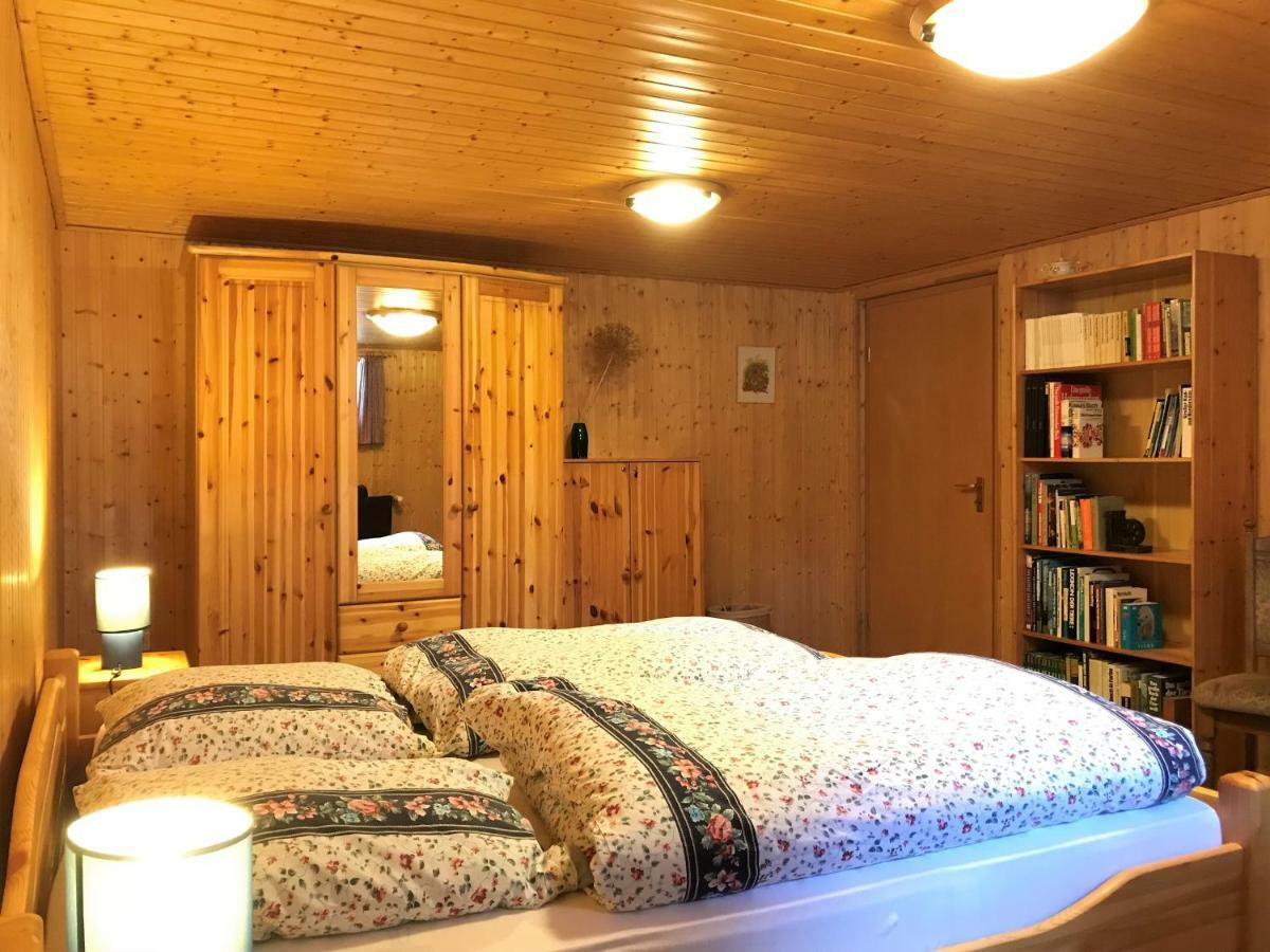 Schoenes Kellerzimmer Mit Bad Apartment Mittelangeln Ngoại thất bức ảnh